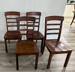 Set of 4 Solid Wood Dining Chairs – Ladder Back – Brown