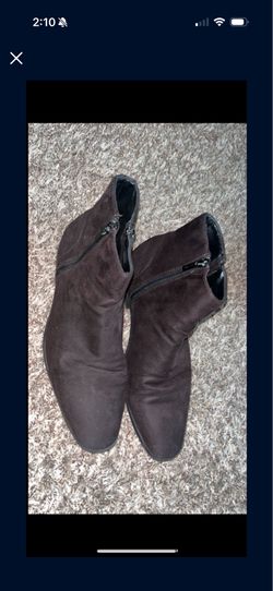 $50 Size 11.5 Calvin Klein Suede Boots