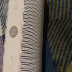 Beats Speaker 