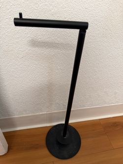 Toilet paper holder
