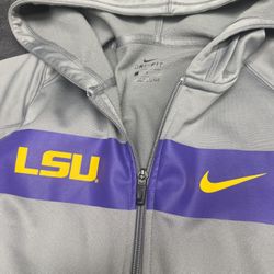 Nike LSU full zip hoodie in excellent shape! Size women’s large! 