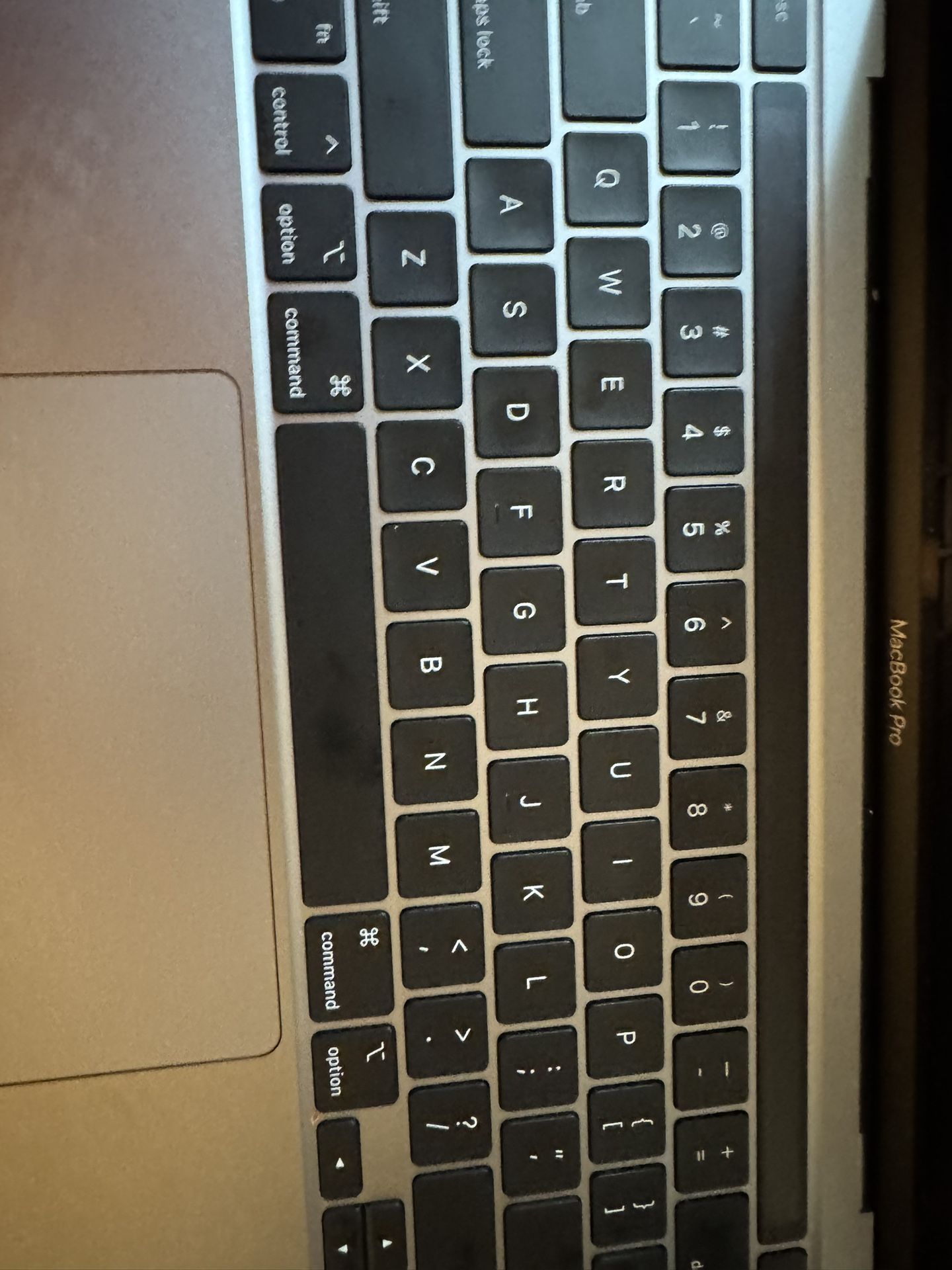 MacBook 13.1 Pro M2 Chip- used 2022