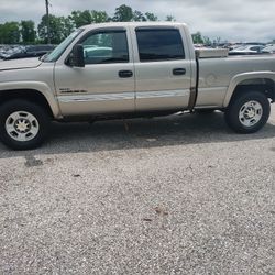 ,2004 GMC Sierra Dura. Max Diesel 