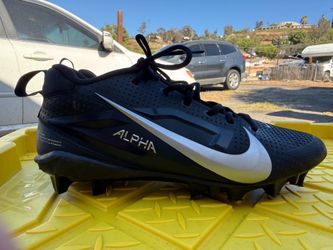 NIKE ALPHA MENACE MENACE 4 CLEATS SIZE 9.5