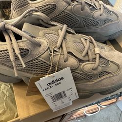 Yeezy 500 Ash Grey 8.5 Men’s 