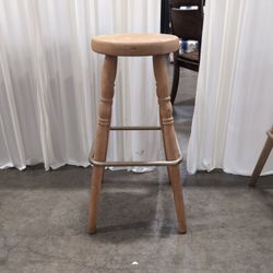 Light Wood Round Seat Bar Stool with Metal Footrest