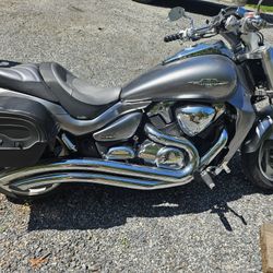 Suzuki M109R 2008