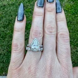 1.54ct Pear Diamond 14k White Gold Wedding Set + Appraisal ($15,900 Value)