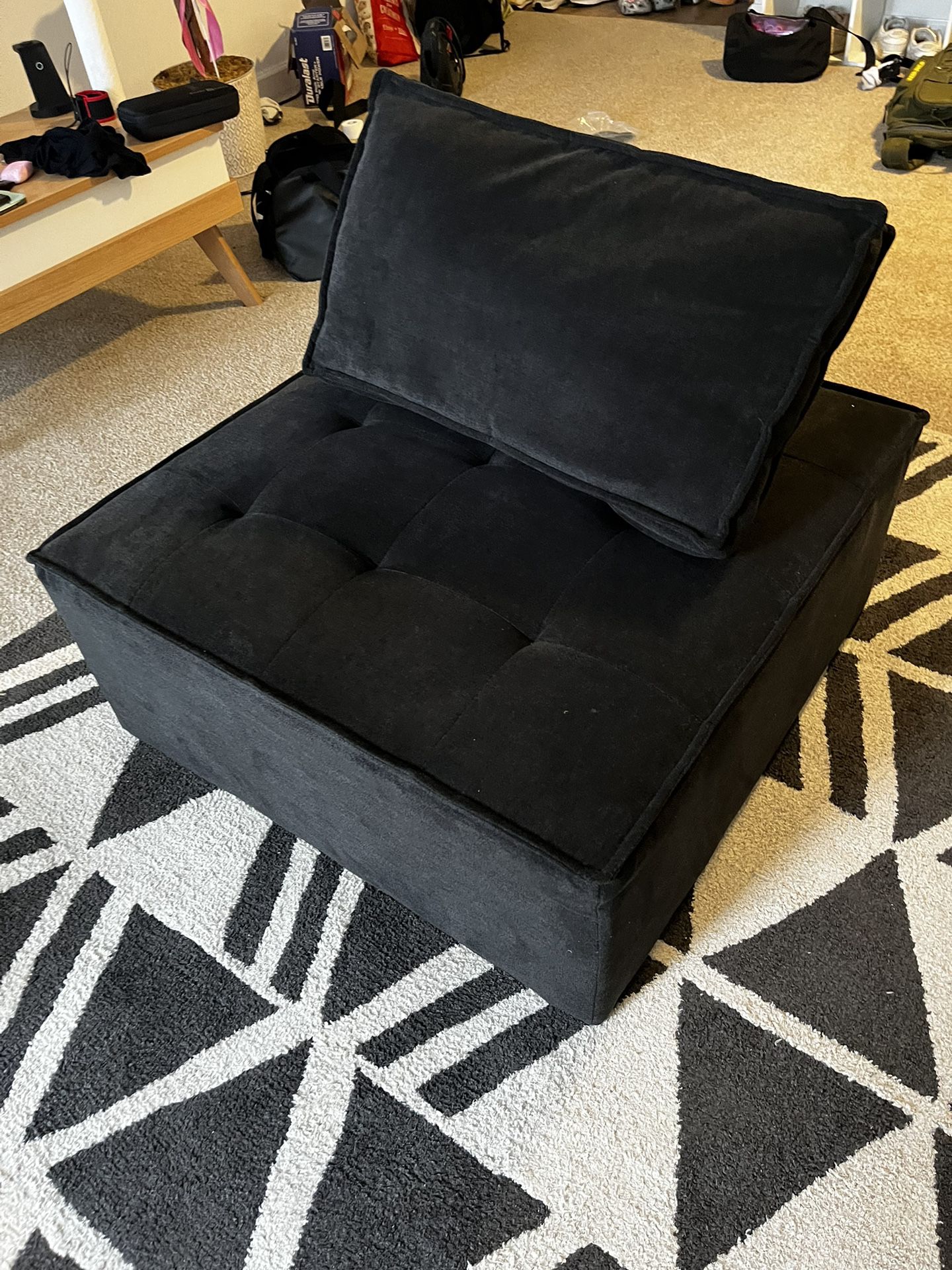 Modular Sectional Couch (Black)