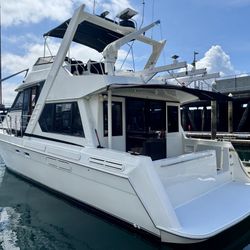 Navigator 5000 Motor Yacht - Transferable Live Aboard Moorage 