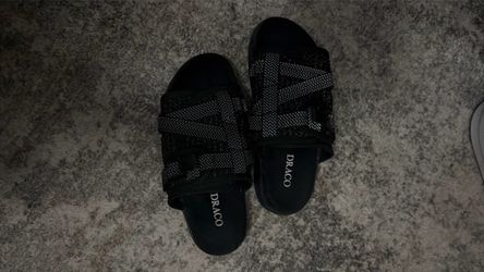 Draco Black Slides tiktok brand