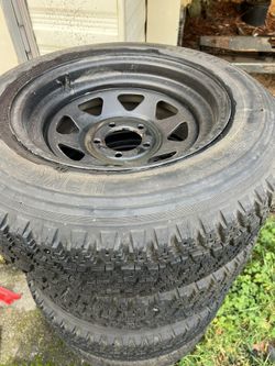 Snow tires  & steelies 5x114 