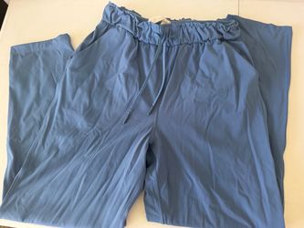 Lululemon pants size 6