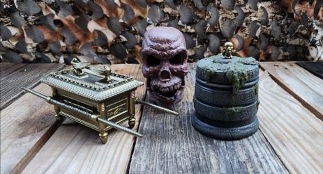 $25 for the Set - Indiana Jones Build-A-Artifact - Custom Painted Ark & Idol with Podium