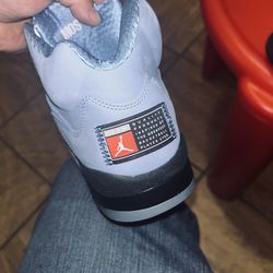 Jordan 5 unc