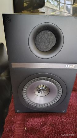 Kef bookshelf speakers