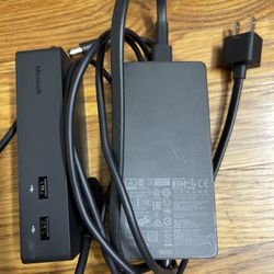Microsoft 1749 Docking Station 