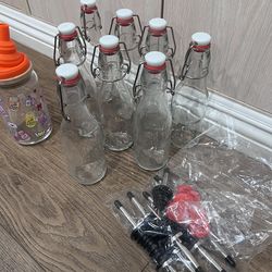 Healthy 8oz glass air tight juicing ginger, celery juices 8 Glass Bottles For Sauces Or Syrups. With Funel And Pooring Beeks. Good For Oils, Flavored 