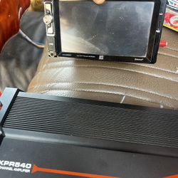 DUAL 6.2 TOUCH SCREEN AND 1200 WATT 4 CHANNEL AMP