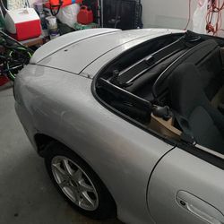 Mazda Miata 2000