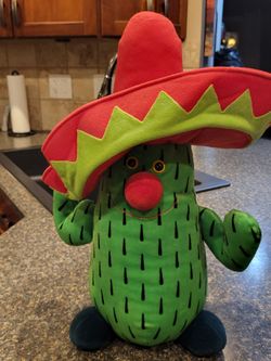 Schaffer large 17" plush cactus with sombrero stuffie