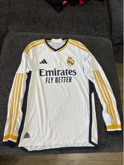 Real Madrid authentic 23/24 szn size small