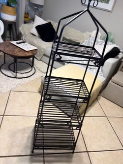 Metal shelf