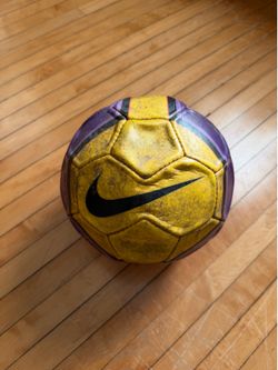 Vintage Nike Total 90 Aerow II Premier League 2006-2007 Soccer Ball Size 5 -RARE