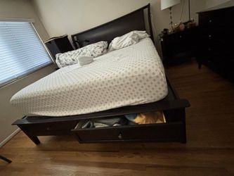 King size bedroom set with dresser and mirror