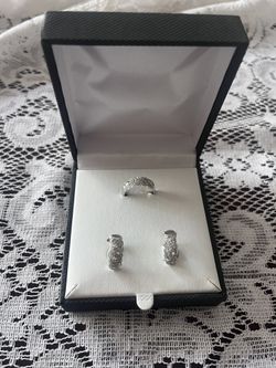 14 K White Gold Ring and Earrings 
