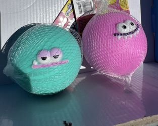 Funky Face Balls Squishy Toy