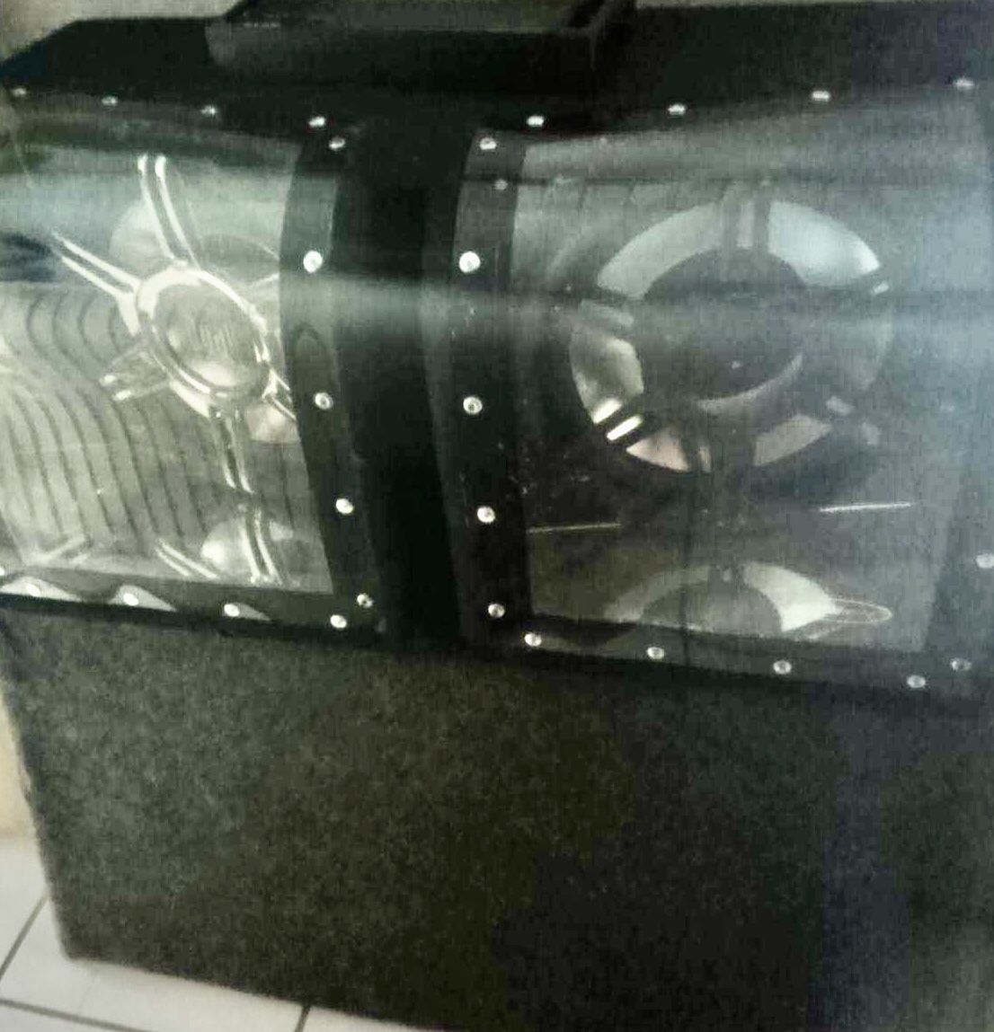 Dual media Speaker Box