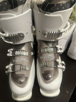 Womens Ski Boots 