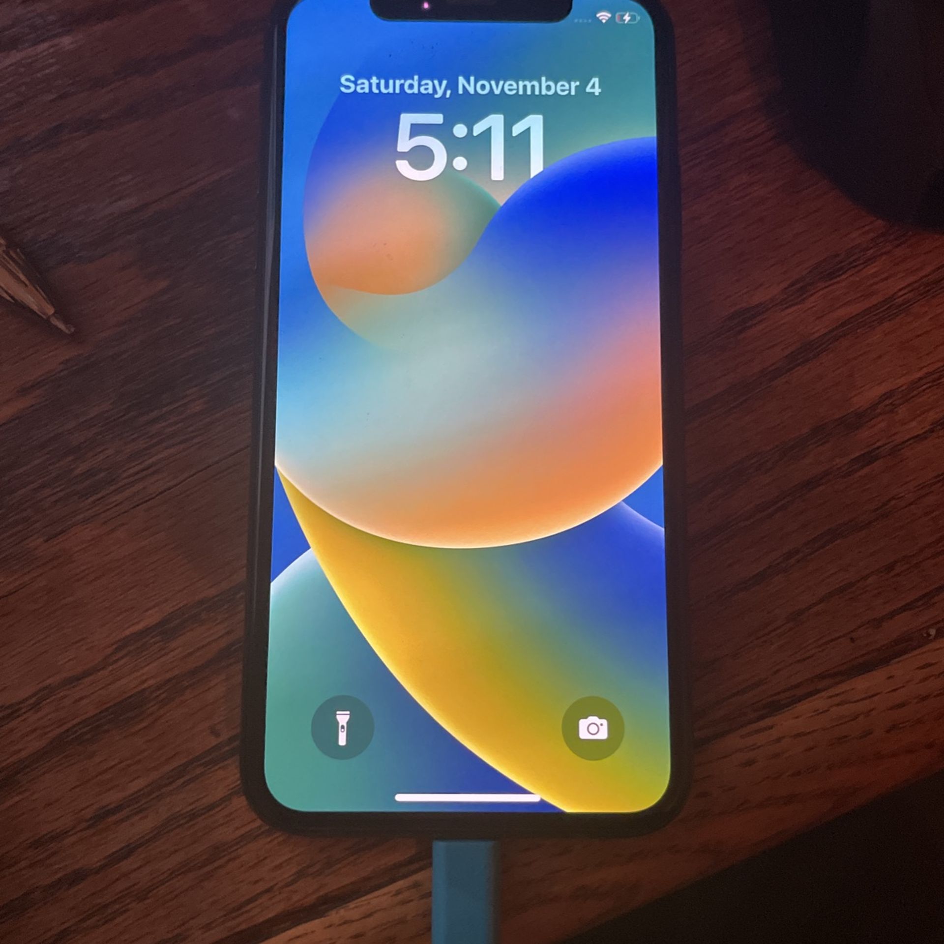 iPhone X :carrier Xfinity