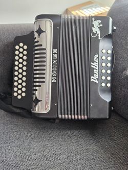 Accordion HOHNER