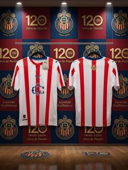 Puma Chivas de Guadalajara 120th Anniversary Commemorative Jersey
Playera de 120 años de Chivas