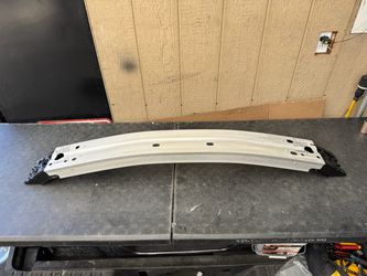 2019 2020 2021 2022 2023 2024 aTOYOTA RAV4 FRONT REINFORCEMENT OEM USED