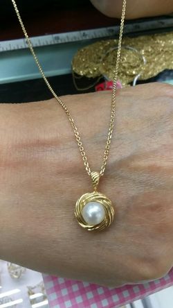14k Gold chain & charm 20 inch long