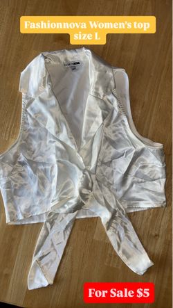 Fashionnova top size L