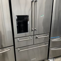 Kitchen Aid 5 Door In Stainless Steel Used With Platinum Interior