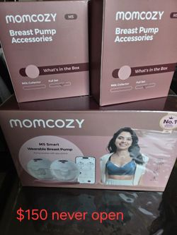 Momcozy breast pumps