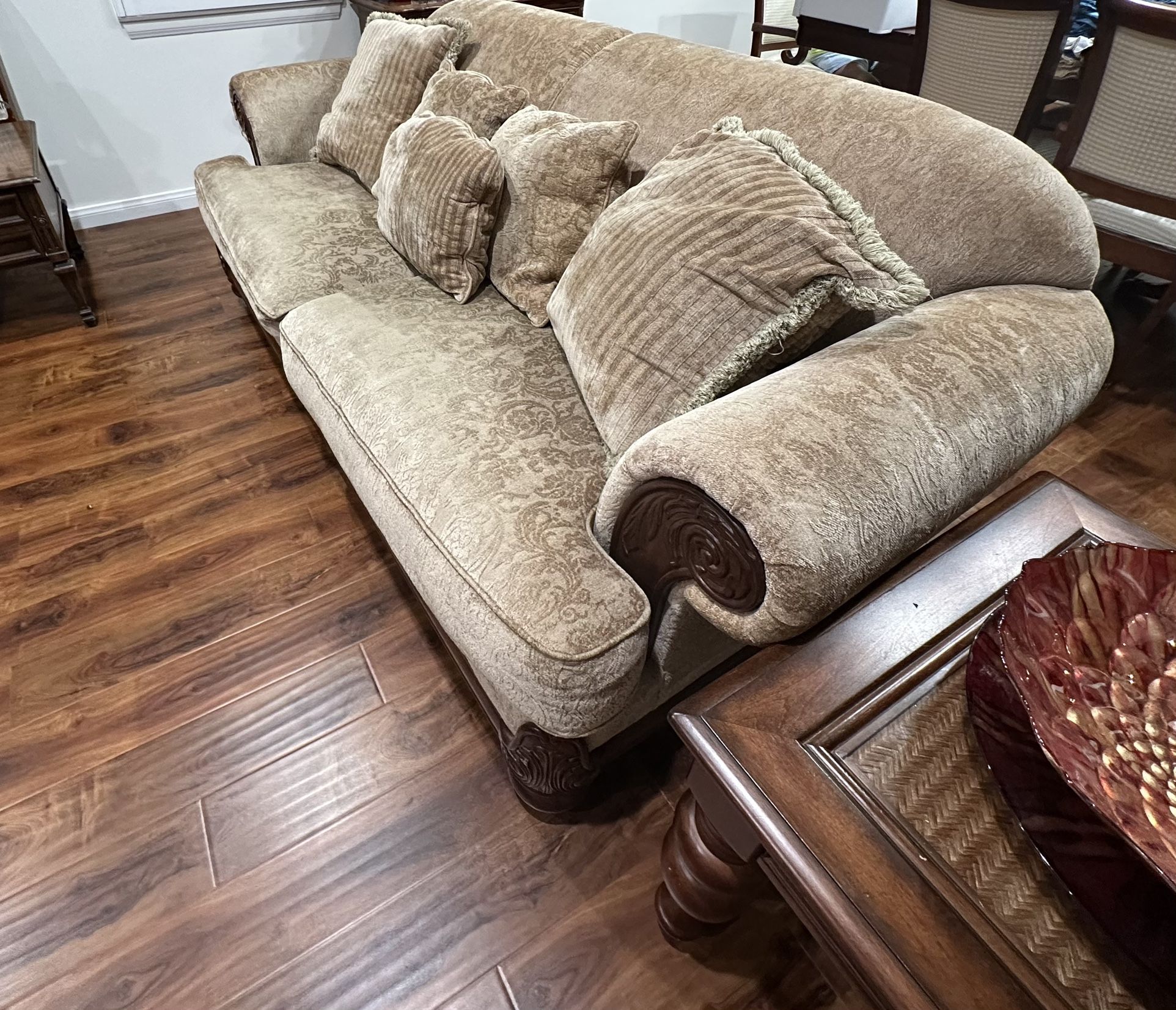 Elegant Sofa with Carved Wood Trim + Pillows Included