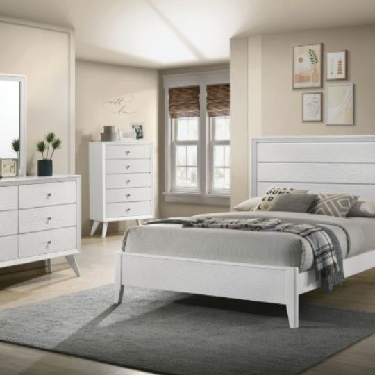 Brand New White 4pc Queen Bedroom Set (Available In California & Eastern King)