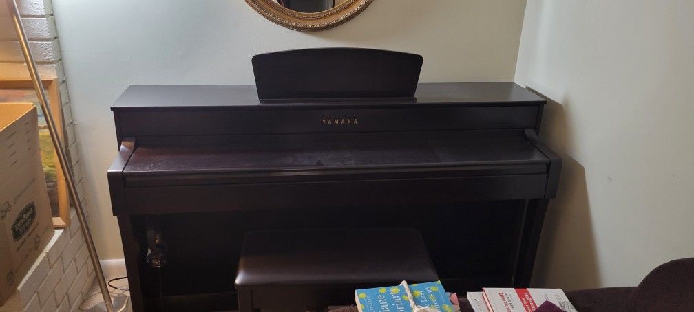Yamaha Upright Piano