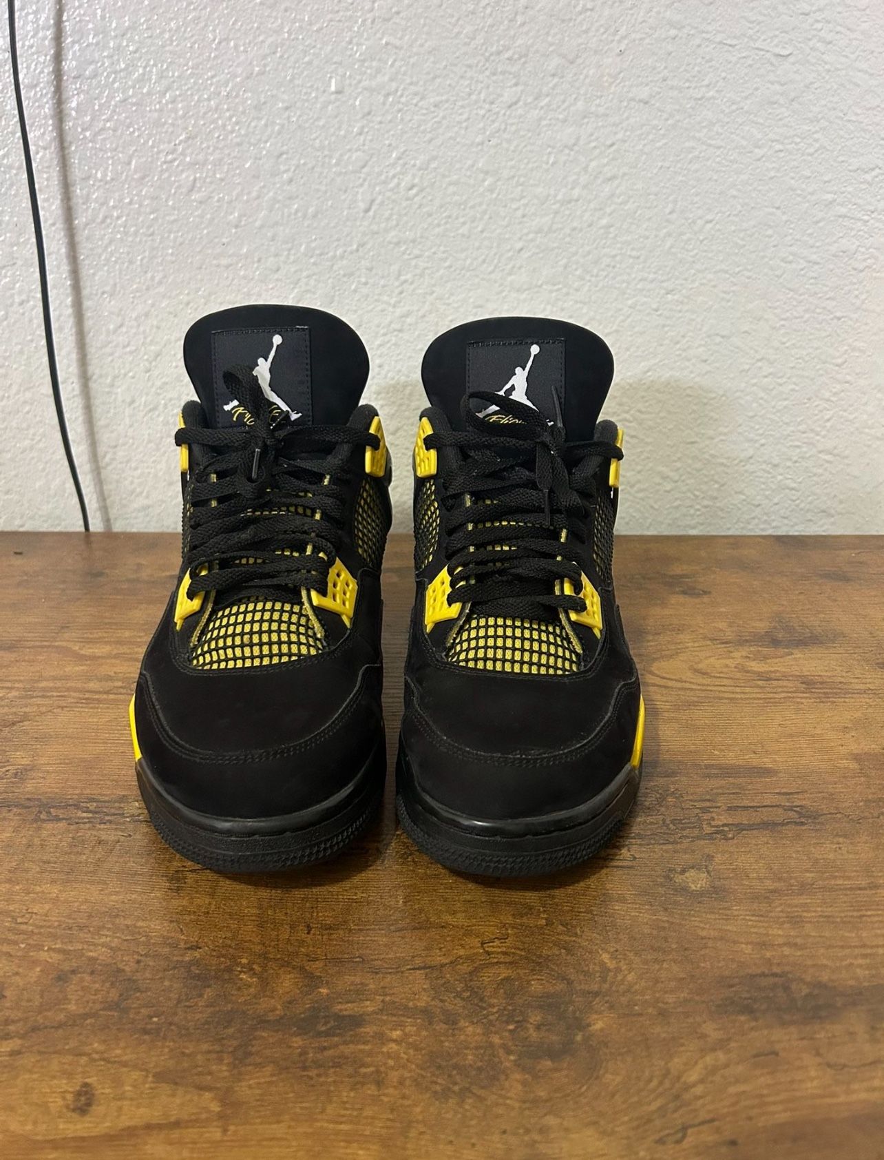 Jordan 4 Retro “Thunder”  Size 13 – Excellent Condition – 100% Authentic