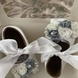 Baby Infant girl Shoes Cute adorable baby shoes back in stock  all selling  for 20.00