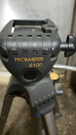 PROMASTER 6100 TriPod
