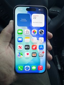 iPhone 15 - 128 GBs