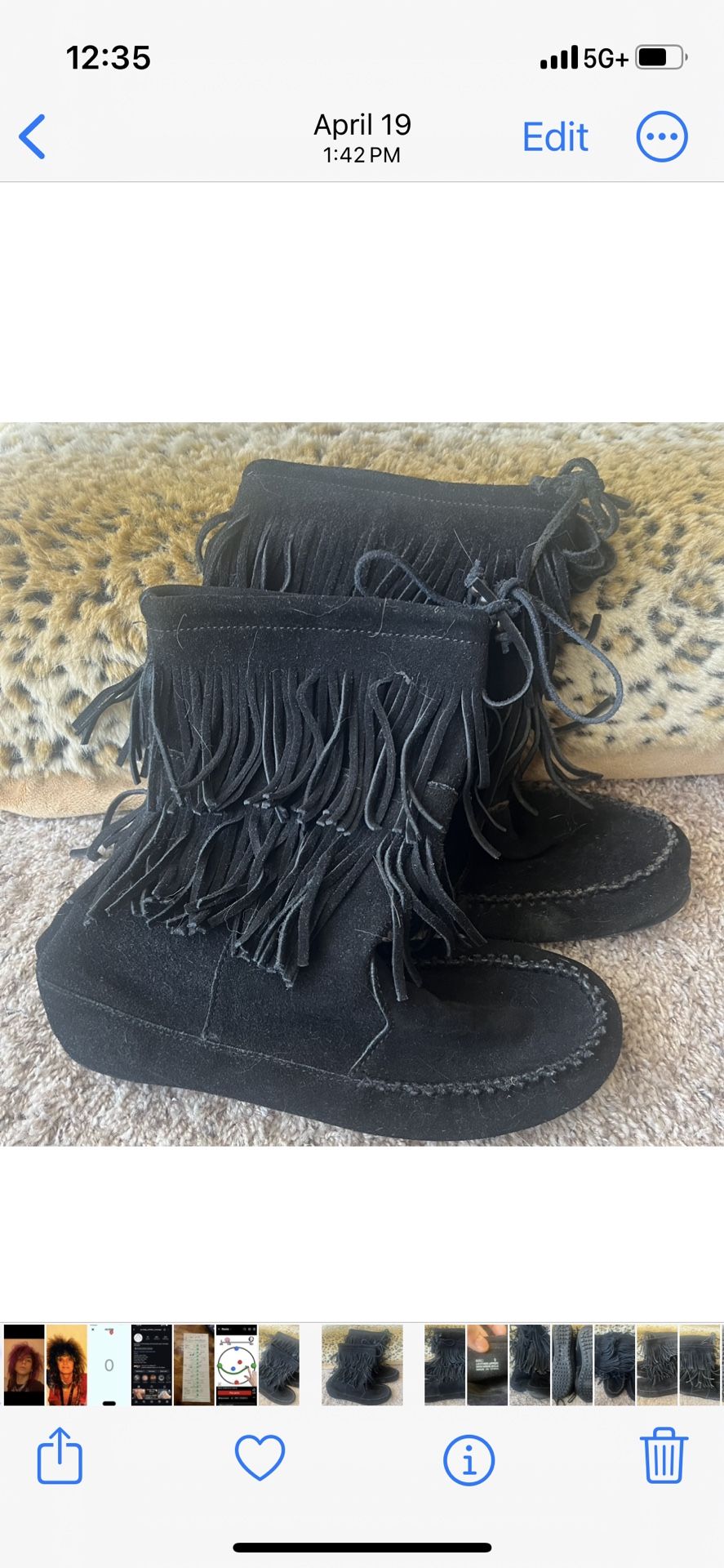 Minnetonka Black Fringe Boots Size 10