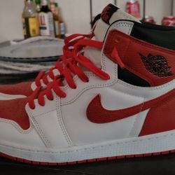 Air Jordan 1 Retro High OG Heritage Red